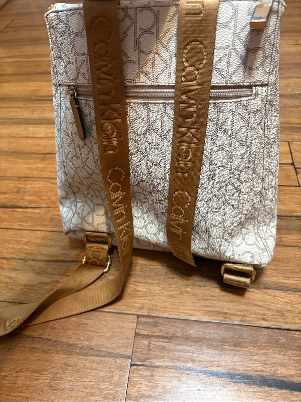 Calvin Klein Hudson Cargo Signature Backpack - Picture 5 of 12